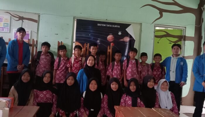 Mahasiswa UBSI Gelar Proyek Edukatif Kontribusi Islam di MI Plus Madaniah Sukabumi