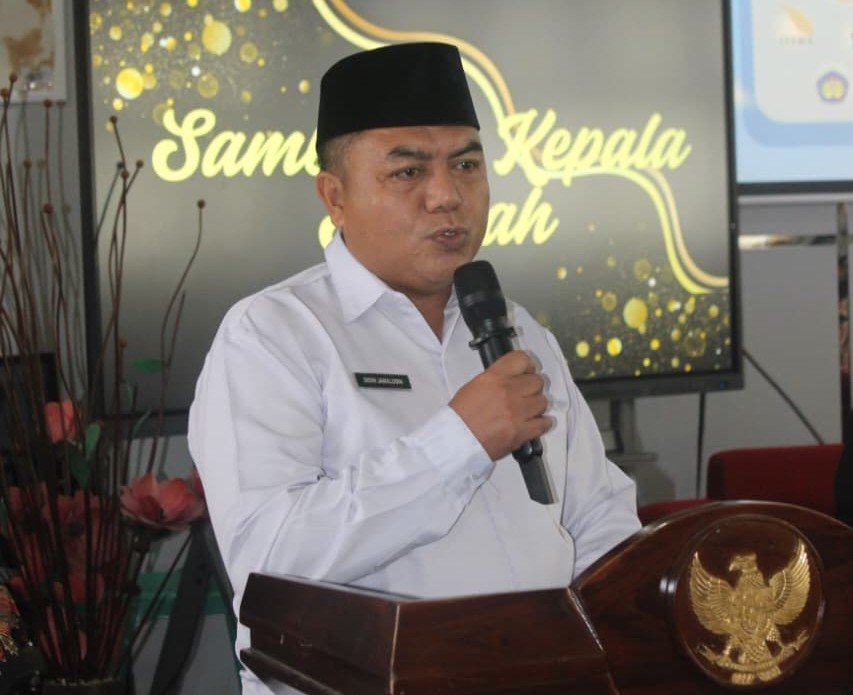 Sambutan Kepala Sekolah SMAN 1 Parakansalak, Didin Jamaludin,S.Pd,M.Pd | Doc. Istimewa