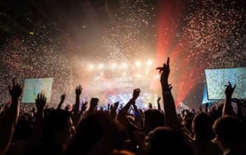 Top 5 Lagu Global Paling Populer di Spotify Dari Viral TikTok hingga Soundtrack Film Internasional | Sumber: Pinterest