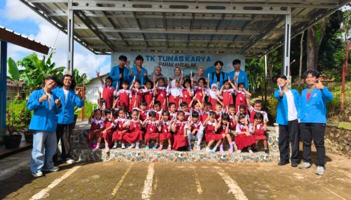 Menanamkan Nasionalisme Sejak Dini Melalui Pembelajaran Menyenangkan di TK Tunas Karya