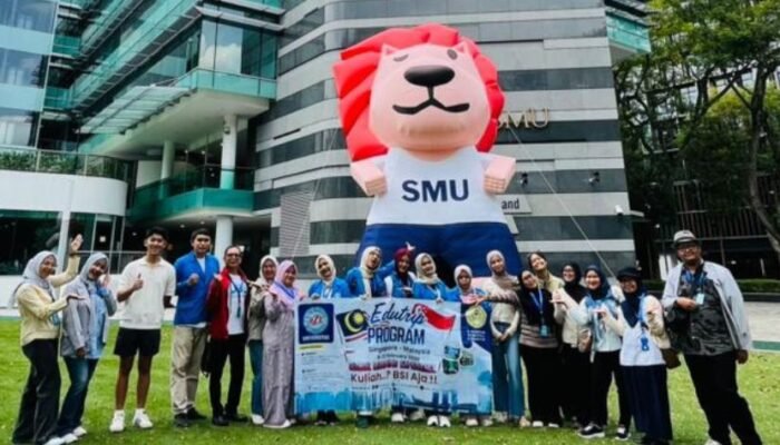 Ngampus Rasa Global: Edutrip UBSI Bawa Mahasiswa dan Dosen Belajar Langsung di Singapura