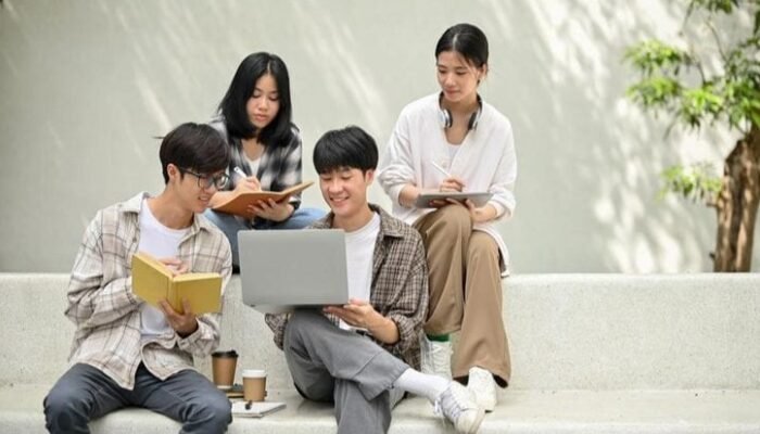 Kuliah Jalan, Bisnis Gas: Gaya Baru Bisnis Mahasiswa Gen Z