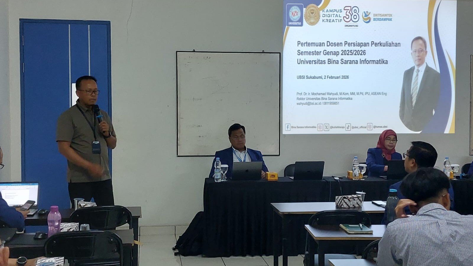 Evaluasi Kegiatan Akademik