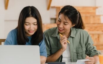 magang atau freelance