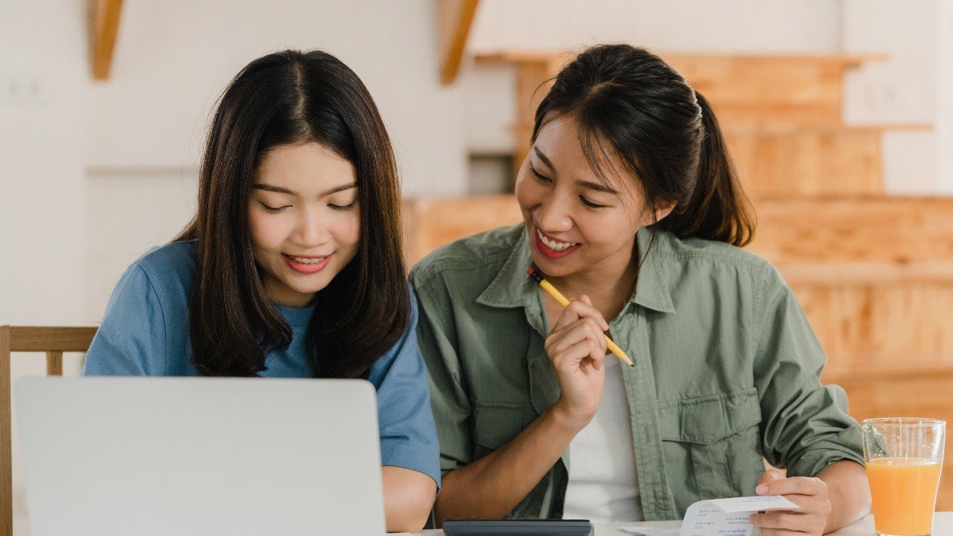 magang atau freelance