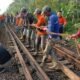Jalur Rel Longsor Ganggu Perjalanan KA Siliwangi Sukabumi