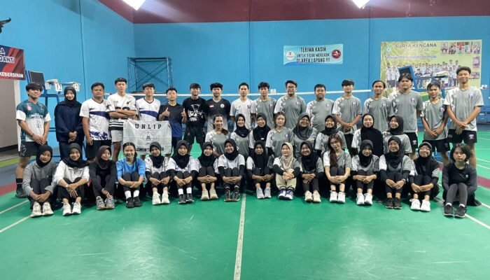 Latihan Gabungan PB UBSI x BC UNLIP Perkuat Kolaborasi Atlet Muda