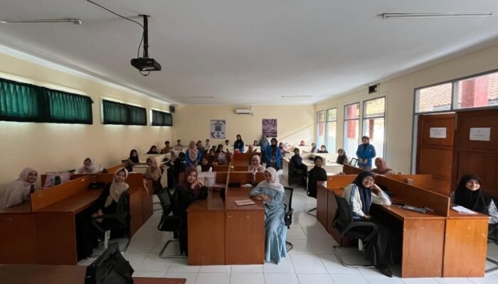 Pelatihan ABSS di SMKN 2 Sukabumi Bantu Siswa Kuasai Akuntansi Modern