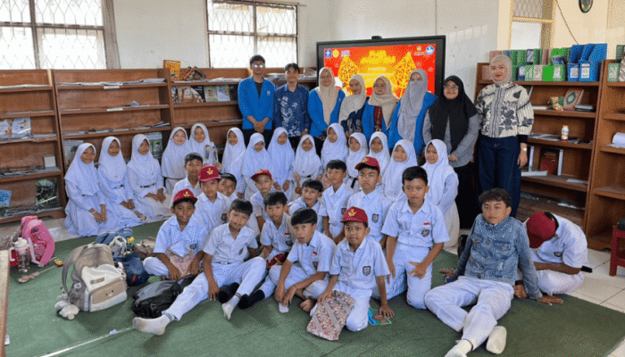 Pijar Nusantara Hidupkan Semangat Nasionalisme Siswa SD Negeri 03 Sukamanah