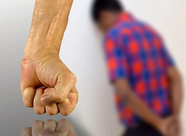 Pengeroyokan Berujung Maut di Sukaraja, Satu Pria Meninggal Dunia | Sumber: Pinterest