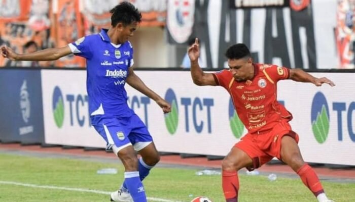 Drama Comeback Persib: Hajar Persija 2-1, Kian Kokoh di Puncak Klasemen