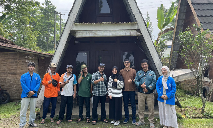 Mengenal Rahasia Secangkir Kopi Berkualitas, Tim PKM UBSI Sukabumi Kunjungi Wintira Coffee | Doc: Istimewa
