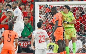 Maroko Belanda Adu Penalti