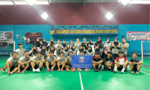 Latihan Rutin UKM Bulutangkis UBSI Sukabumi: Dari Teknik Dasar Hingga Simulasi Tanding | Doc. Istimewa