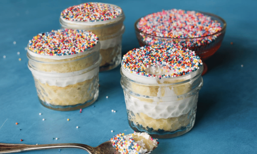 Dot Cake, Dessert Viral Amerika yang Mudah Kamu Buat di Rumah