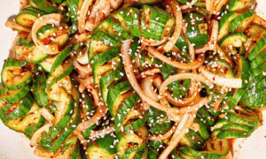 Cucumber Salad Simple, Hidangan Segar yang Praktis