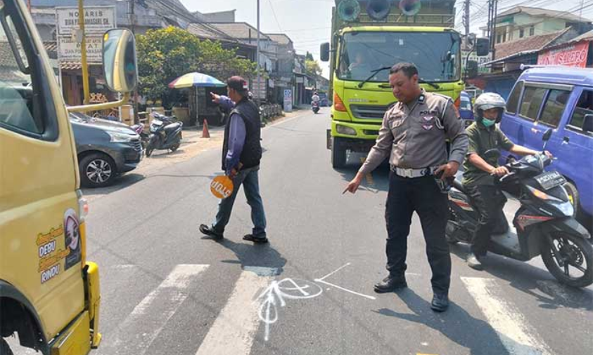 Kecelakaan Cicurug, Tiga Orang Luka usai Dump Truck Tabrak Dua Motor