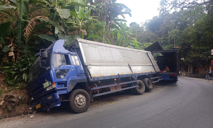 Kecelakaan Truk di Bantargadung, Diduga Akibat Rem Blong