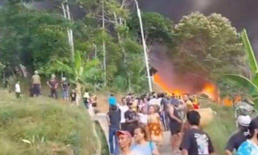 Kebakaran Kasepuhan Ciptamulya Sukabumi