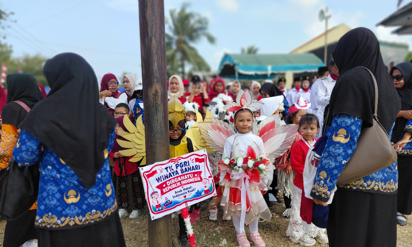 Karnaval dan Perlombaan Meriahkan HUT RI