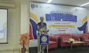 Seminar Entrepreneur UBSI Sukabumi: From Campus to Business