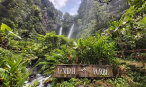 Wisata Lembah Purba Sukabumi, Jelajahi Jembatan Gantung dan Curug